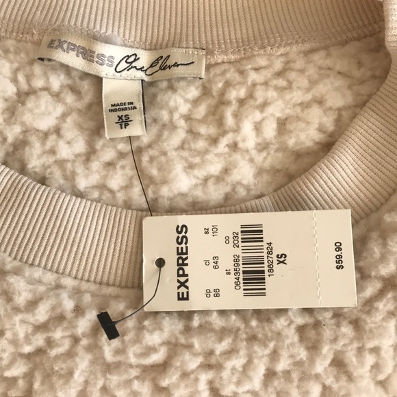 Brand New Sherpa Fleece Sweatshirt - Picture 5 of 6